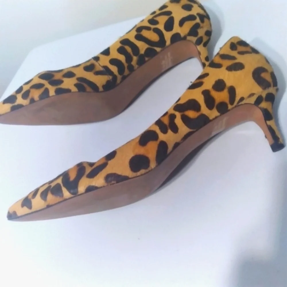 Banana Republic Leopard Print Calf Hair‎ Kitten Heel Pumps 7.5